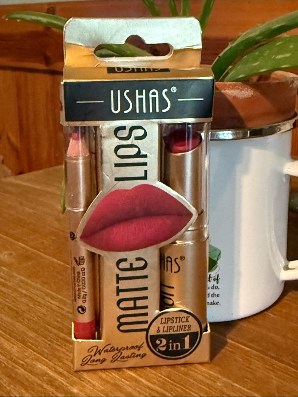 Matte 2-in-1 Lipstick & Lip Liner — Shade 02